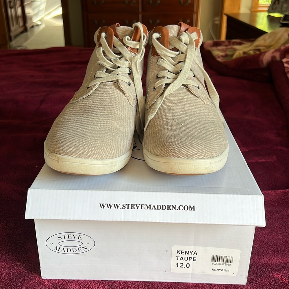 Steve Madden hi top sneakers